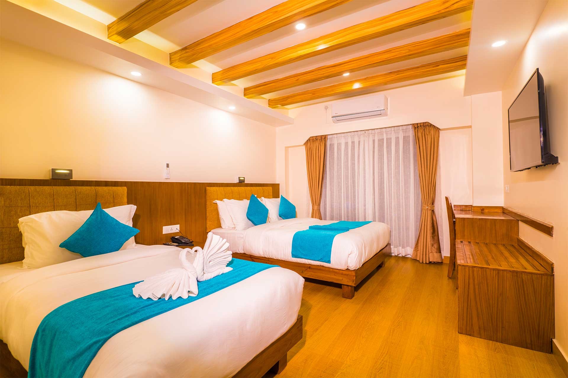 Pokhara Alpines & Springs | Pokhara Hotels