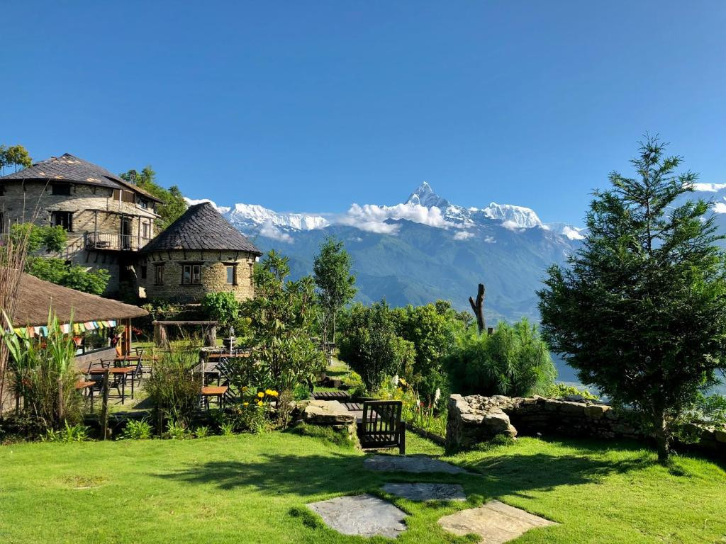 Bhanjyang Village Lodge| Pokhara Hotels